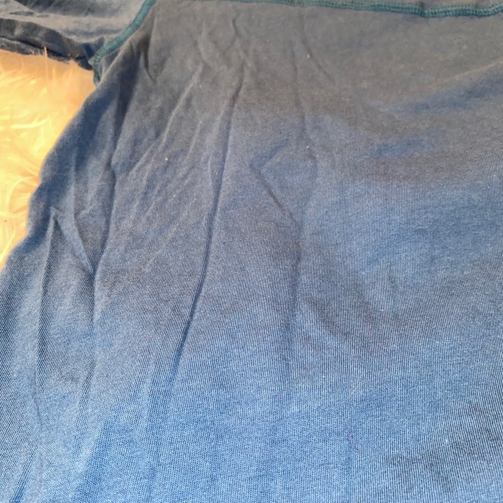 American Eagle tee - Picture 8 of 8